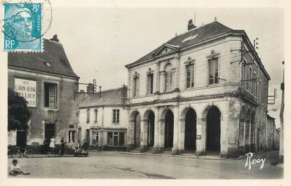 CPSM FRANCE 44 "Blain, place de l'hôtel de ville"