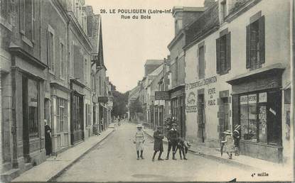 CPA FRANCE 44 "Le Pouligen, rue du bois"