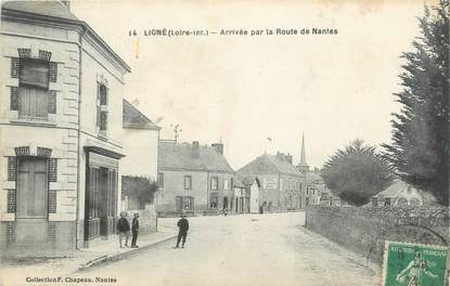 CPA FRANCE 44 "Ligné, arrivée par la route de Nantes"