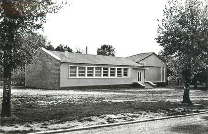 CPSM FRANCE 87 "Saint Mathieu, l'école"