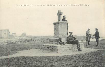CPA FRANCE 44 "Le Croisic, la croix de la Demoiselle"
