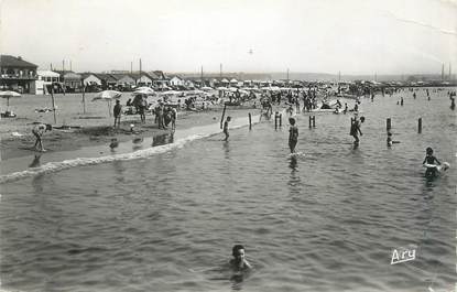 CPSM FRANCE 13 "Fos sur Mer, ensemble de la grande plage"