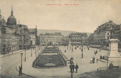 CPA PANORAMIQUE FRANCE 63 "Clermont Ferrand, place de Jaude"