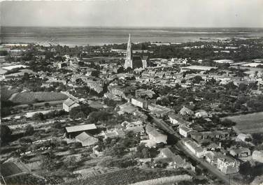 CPSM FRANCE 44 "Saint Lumine de Coutais, vue générale et le lac de Grand Lieu"