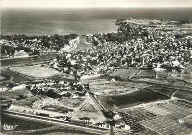 CPSM FRANCE 44 "Le Pouliguen, vue panoramique aérienne"