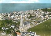 14 Calvado CPSM FRANCE 14 "Saint Aubin sur Mer, vue générale, l'église et la mer"