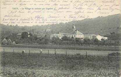 CPA FRANCE 01 "Vaux, le village en arrivant par Lagnieu"