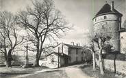 01 Ain CPSM FRANCE 01 "Treffort, place des tilleuls et la tour du château"