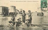 62 Pa De Calai / CPA FRANCE 62 "Boulogne sur Mer, groupe de baigneuses"