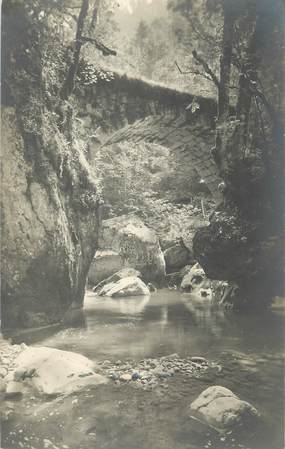 CPA FRANCE 38 "Massif de la Grande Chartreuse, sous le vieux pont de Valombré"