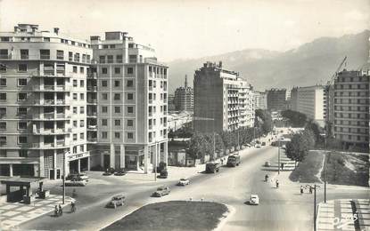 CPSM FRANCE 38 "Grenoble, boulevard Maréchal Foch"