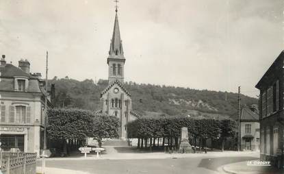 / CPSM FRANCE 27 "Environs de Vernon, la place de l'église à Vernonnet"