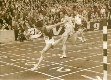 PHOTO DE PRESSE / THEME SPORT "Athletisme, Stade de Colombes (92)"