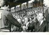 Theme PHOTO ORIGINALE / PHOTO DE PRESSE / SPORT "Athlétisme à Colombes (92), 1963"