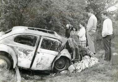 PHOTO ORIGINALE / PHOTO DE PRESSE / FRANCE 56 "Entre Auray et Vannes, accident de voiture"