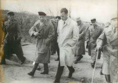 PHOTO ORIGINALE / PHOTO DE PRESSE / FRANCE 30 "Camp de Saint Maurice l'Ardoise" / HARKIS