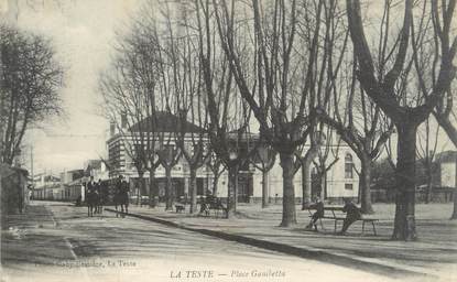 CPA FRANCE 33 "La Tresne, place Gambetta"