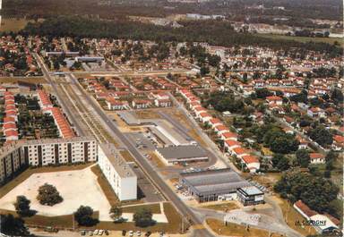 CPSM FRANCE 33 "Villenave d'Ornon, vue aérienne sur Chambéry"