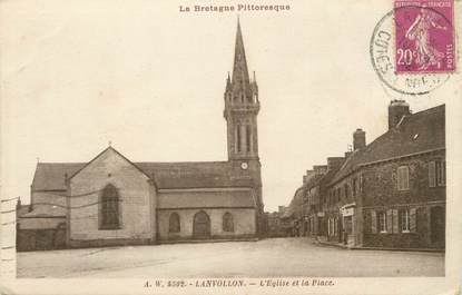 / CPA FRANCE 22 "Lanvollon, l'église et la place"