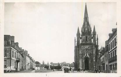 CPSM FRANCE 56 "Hennebont, place du marché et l'église"