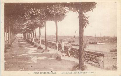 CPA FRANCE 56 "Port Louis, le boulevard Louis Paubert et le port"