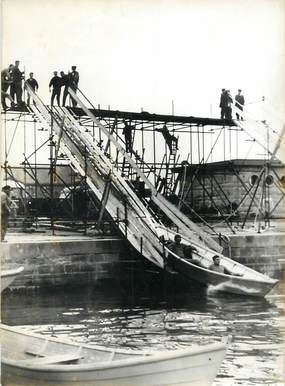 PHOTO DE PRESSE ORIGINALE / Saint Malo (35), entrainement à la finale d'Intervilles, 1963