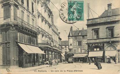 CPA FRANCE 86 "Poitiers, un coin de la place d'Armes"