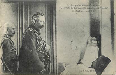 CPA FRANCE 08 "Charleville Mézières, une visite de Guillaume II à ses blessés à l'hôpital de Mézières"