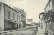 06 Alpe Maritime CPA FRANCE 06 "Menton Garavan, le boulevard et la poste"