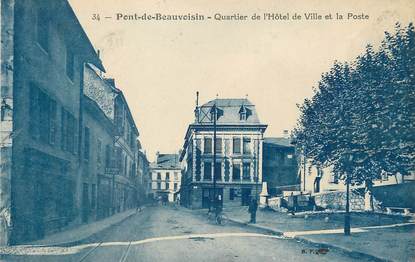 / CPA FRANCE 38 "Pont de Beauvoisin, quartier de l'hôtel de ville et la poste"