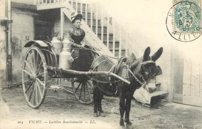 CPA FRANCE 03 "Vichy, Laitière Bourbonnaise" / ANE