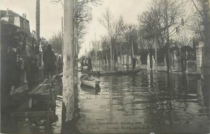 CPA FRANCE 92 "Rueil, avenue du chemin de fer" / INONDATIONS 1910