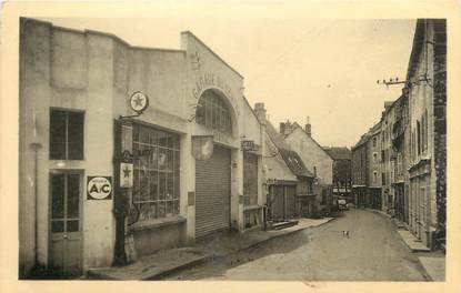 CPA FRANCE 15 "Pierrefort, la grande rue" POMPE A ESSENCE