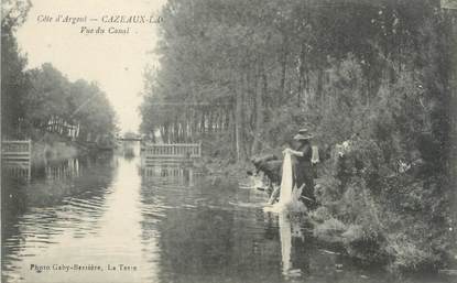 CPA FRANCE 33 "Cazeaux Lac, vue du canal" / LAVEUSE