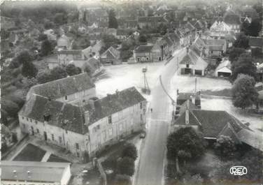 CPSM FRANCE 36 "Saint Benoit de Sault, le champ de Foire"