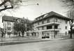 / CPSM FRANCE 74 "Annecy, pension Jeanne Antide, rue du 30ème Régiment d'Infanterie"