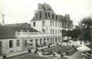 35 Ille Et Vilaine CPSM FRANCE 35 "Saint Malo Paramé, le grand hôtel Courtoisville"