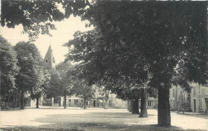 CPSM FRANCE 38 "Moirans, place Maréchal Pétain"