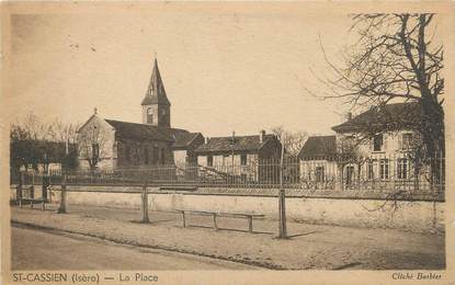 CPA FRANCE 38 "Saint Cassien, la place"