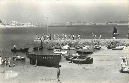 CPSM FRANCE 56 "Lorient Larmor, la cale de Toulhars"