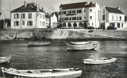 CPSM FRANCE 56 "Portivy, le port, l'hôtel à la Taverne"