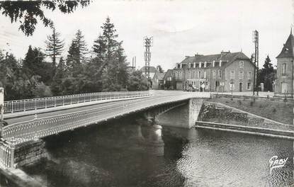 CPSM FRANCE 56 "Pontivy, le pont Neuf et l'hôtel Robic"