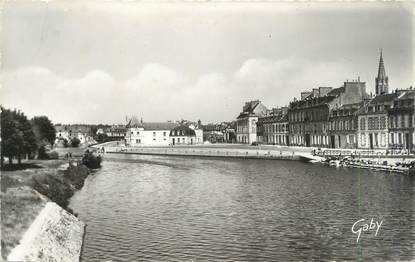 CPSM FRANCE 56 "Pontivy, quai de Presbourg sur le Blavet"