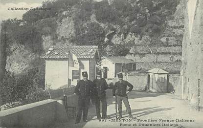 CPA FRANCE 06 "Menton, frontière franco italienne, le poste des douaniers"