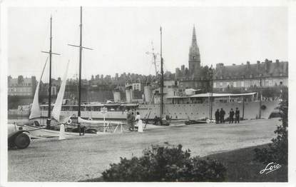 CPSM FRANCE 35 "Saint Malo, port des Yachts"