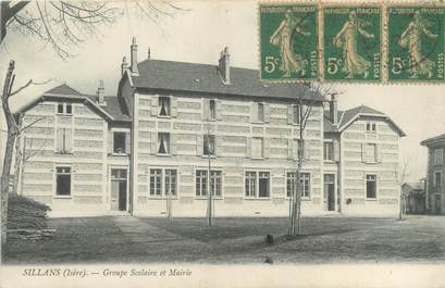 CPA FRANCE 38 "Sillans, groupe scolaire et mairie"