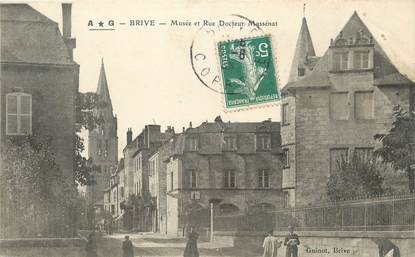 / CPA FRANCE 19 "Brive, musée et Docteur Massénat"