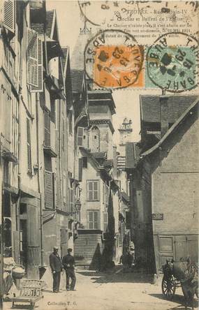 CPA FRANCE 10 "Troyes, rue Urbain, clocher et Beffroi de l'église"