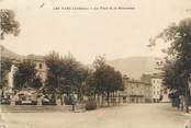 07 Ardeche CPA FRANCE 07 "Les Vans, la place et le monument"