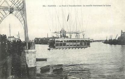CPA FRANCE 44 "Nantes, le pont à Transbordeur"